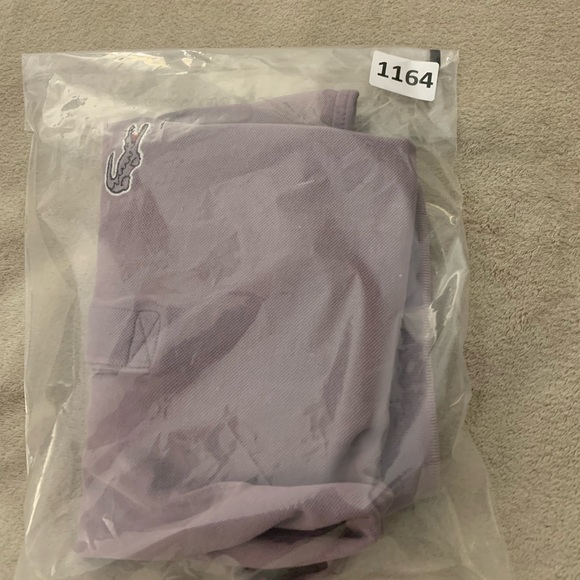 Lacoste MEN'S REGULAR FIT STRETCH COTTON
PIQUÉ PURPLE CONTRAST COLLAR POLO M - Picture 8 of 8
